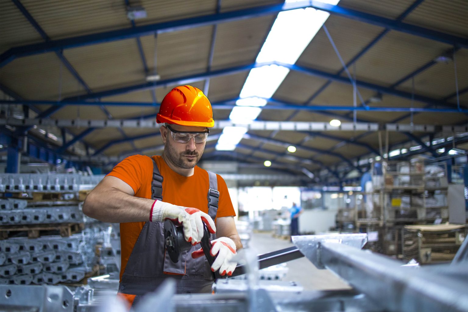 Программа профессиональной переподготовки и повышения квалификации специалистов 